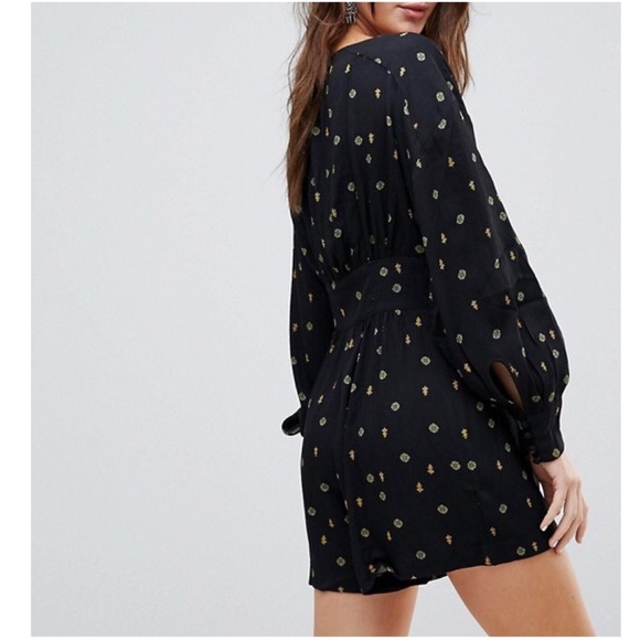 Free People Love Grows Romper Jumpsuit Size XS - Picture 2 of 6